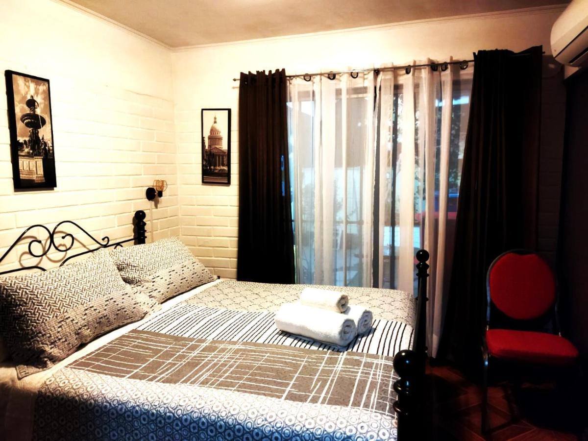 Casa Roble Anejo Bed & Breakfast Santa Cruz Exterior foto